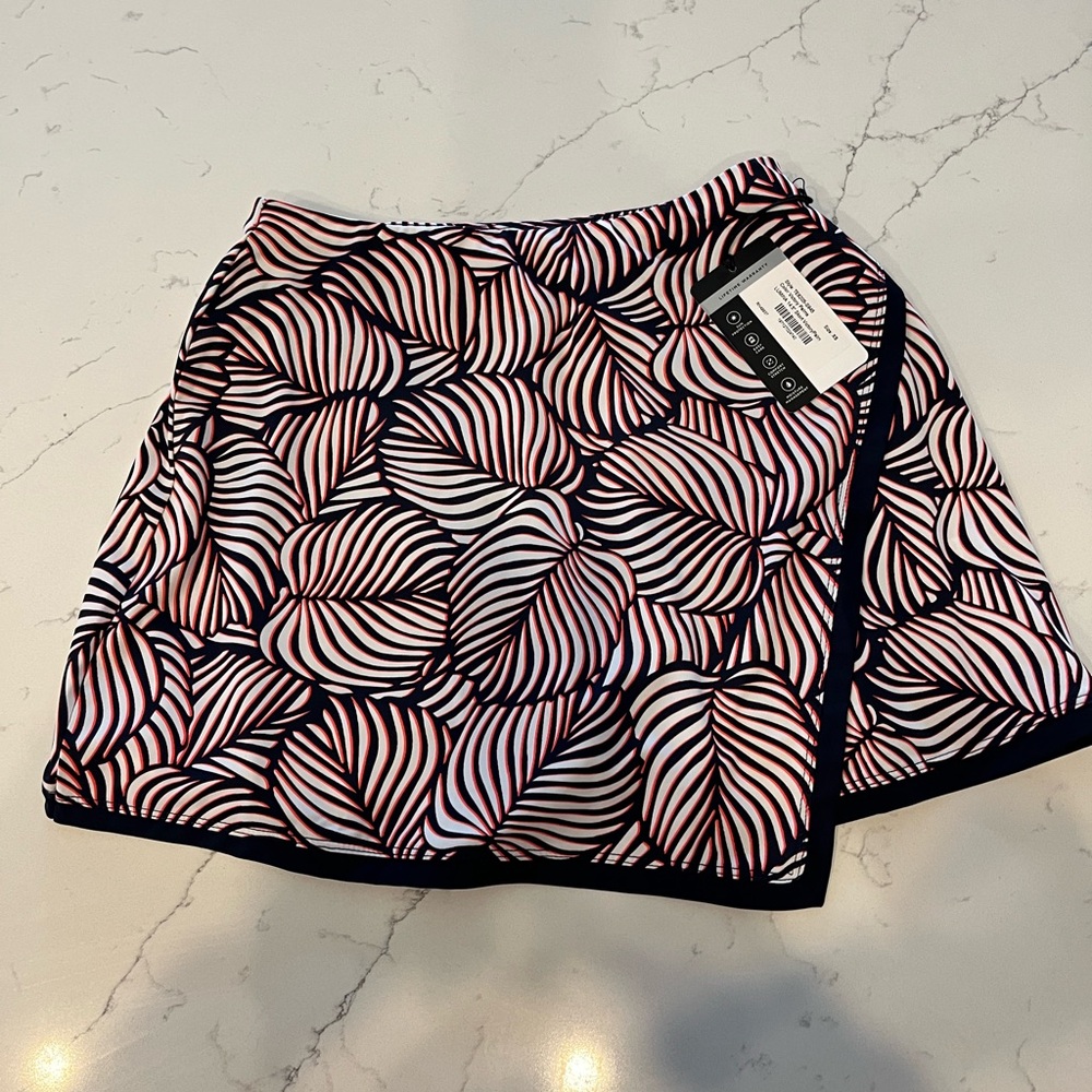 Tail Women’s Victory Palms Lumina 14.5” Skort